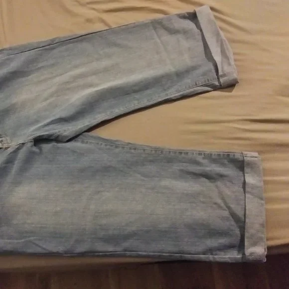 Relativity Womens Capri Jeans Light Blue Stretch - Picture 2 of 4